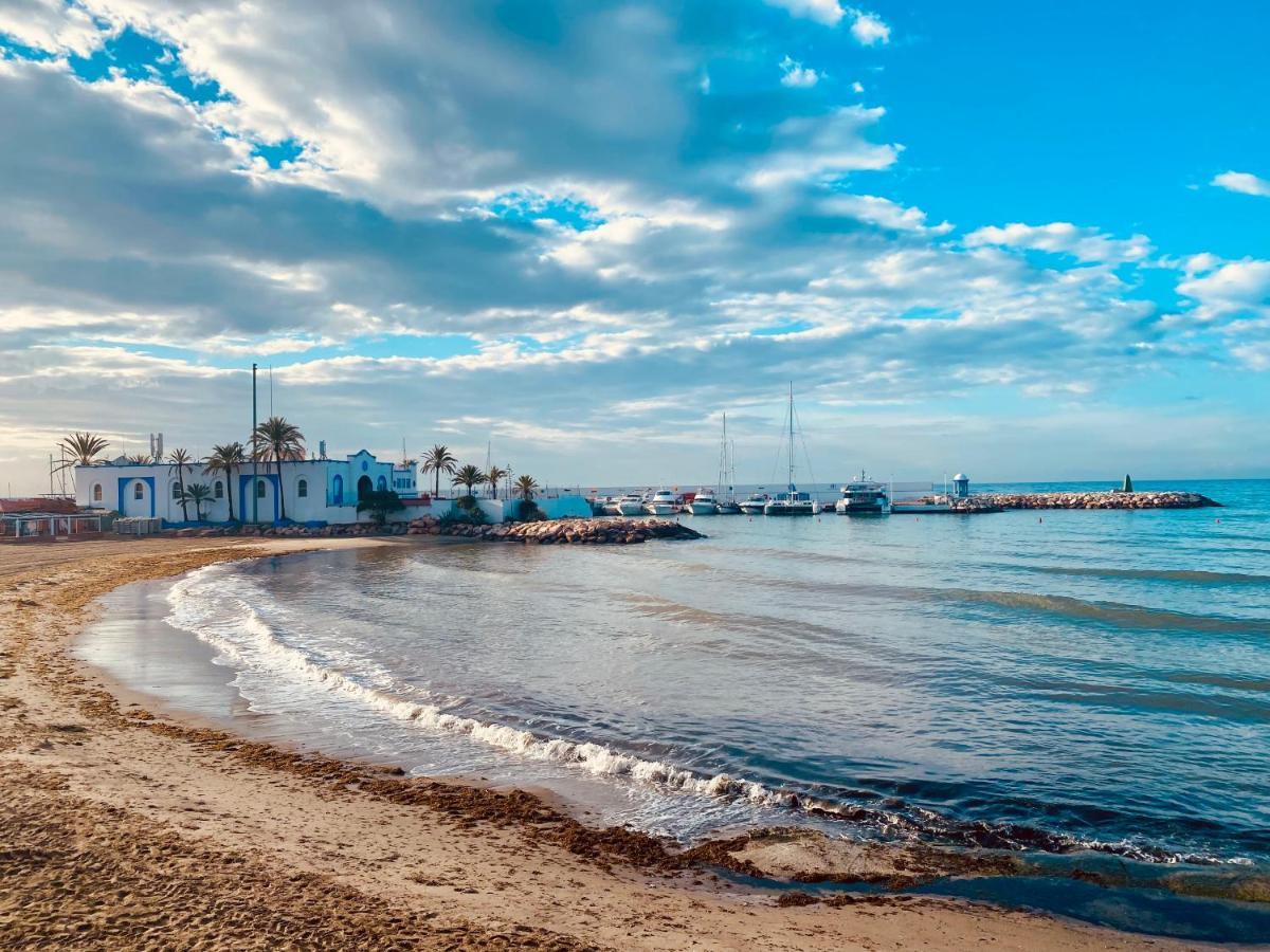 Ferienwohnung El Pisito Forest,A 300 Metros Iglesia De La Encarnacion Marbella Exterior foto
